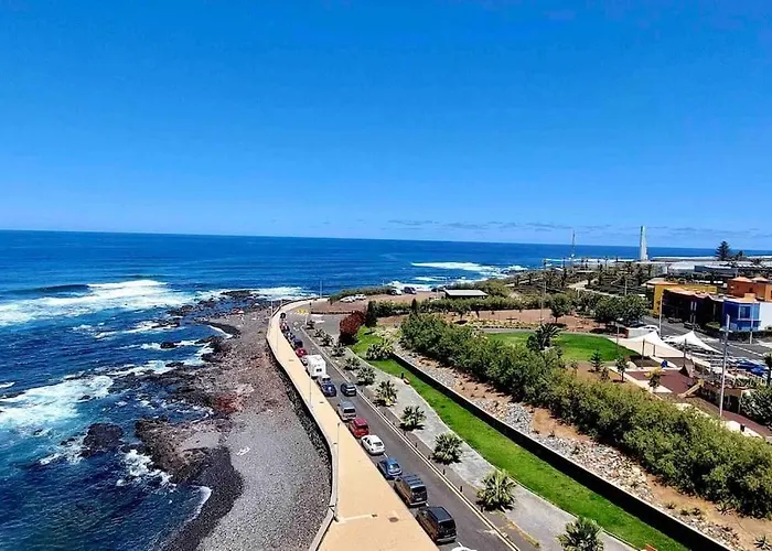 Altagay, Con Impresionantes Vistas Al Mar Y A El Teide