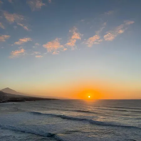 Altagay, Con Impresionantes Vistas Al Mar Y A El Teide Punta Del Hidalgo